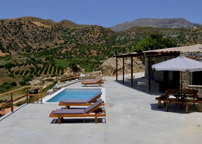 Ocean Bliss Villa, By Hellocrete *