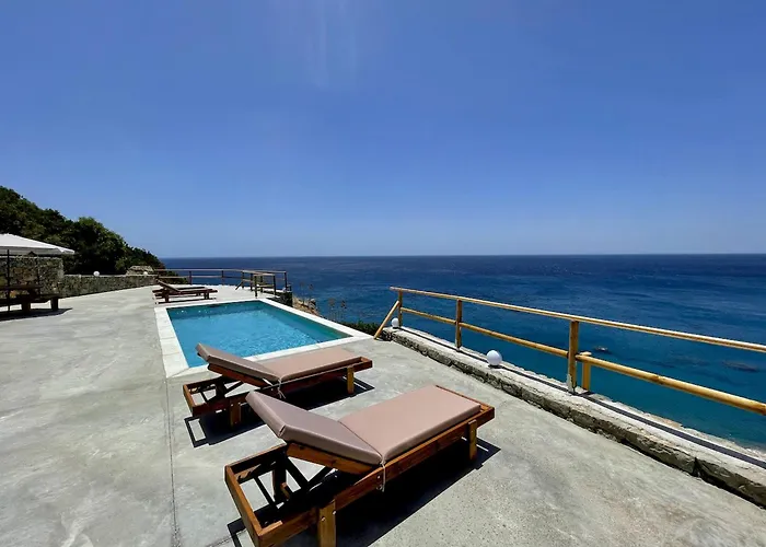 Ocean Bliss Villa, By Hellocrete * Rétino