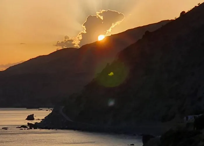 Ocean Bliss Villa, By Hellocrete