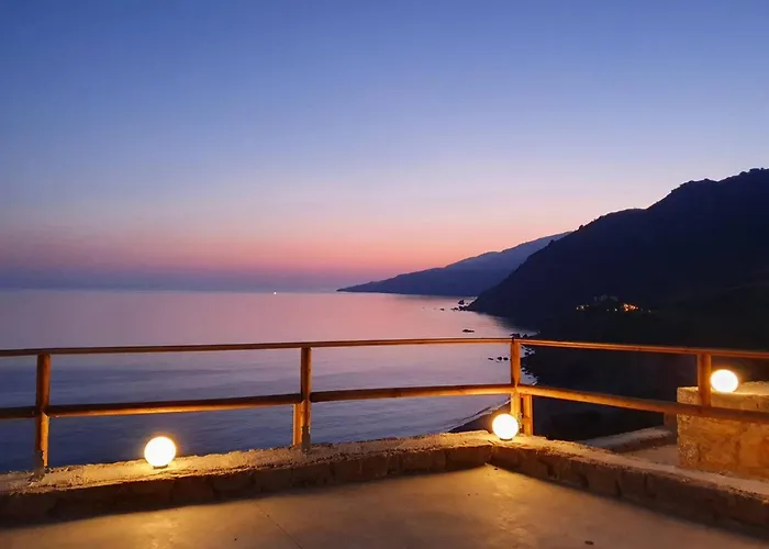 Ocean Bliss Villa, By Hellocrete * Rétino