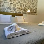 Ocean Bliss Villa, By Hellocrete Villa *
