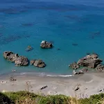 Villa Ocean Bliss Villa, By Hellocrete