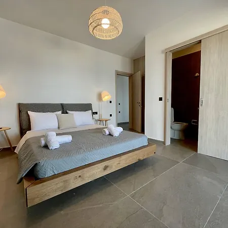 Ocean Bliss Villa, By Hellocrete