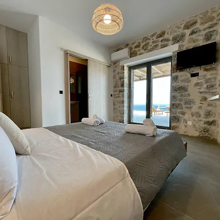 Ocean Bliss Villa, By Hellocrete Βίλα