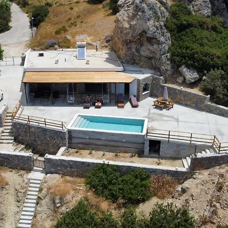 Ocean Bliss Villa, By Hellocrete