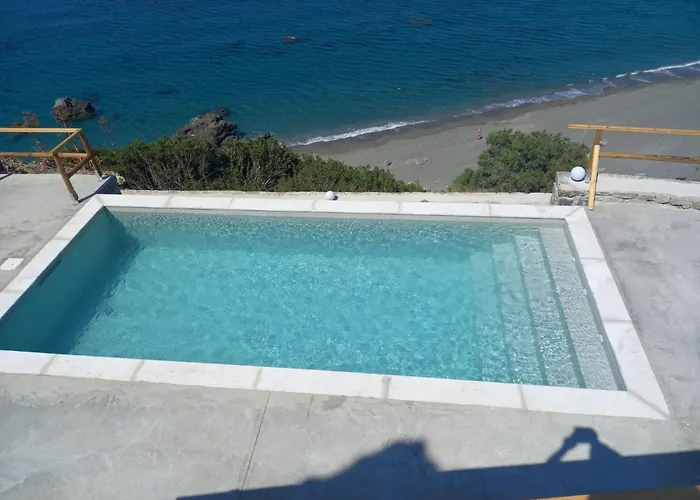 Ocean Bliss Villa, By Hellocrete וילה *